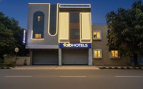 Fabhotel Elite Residency